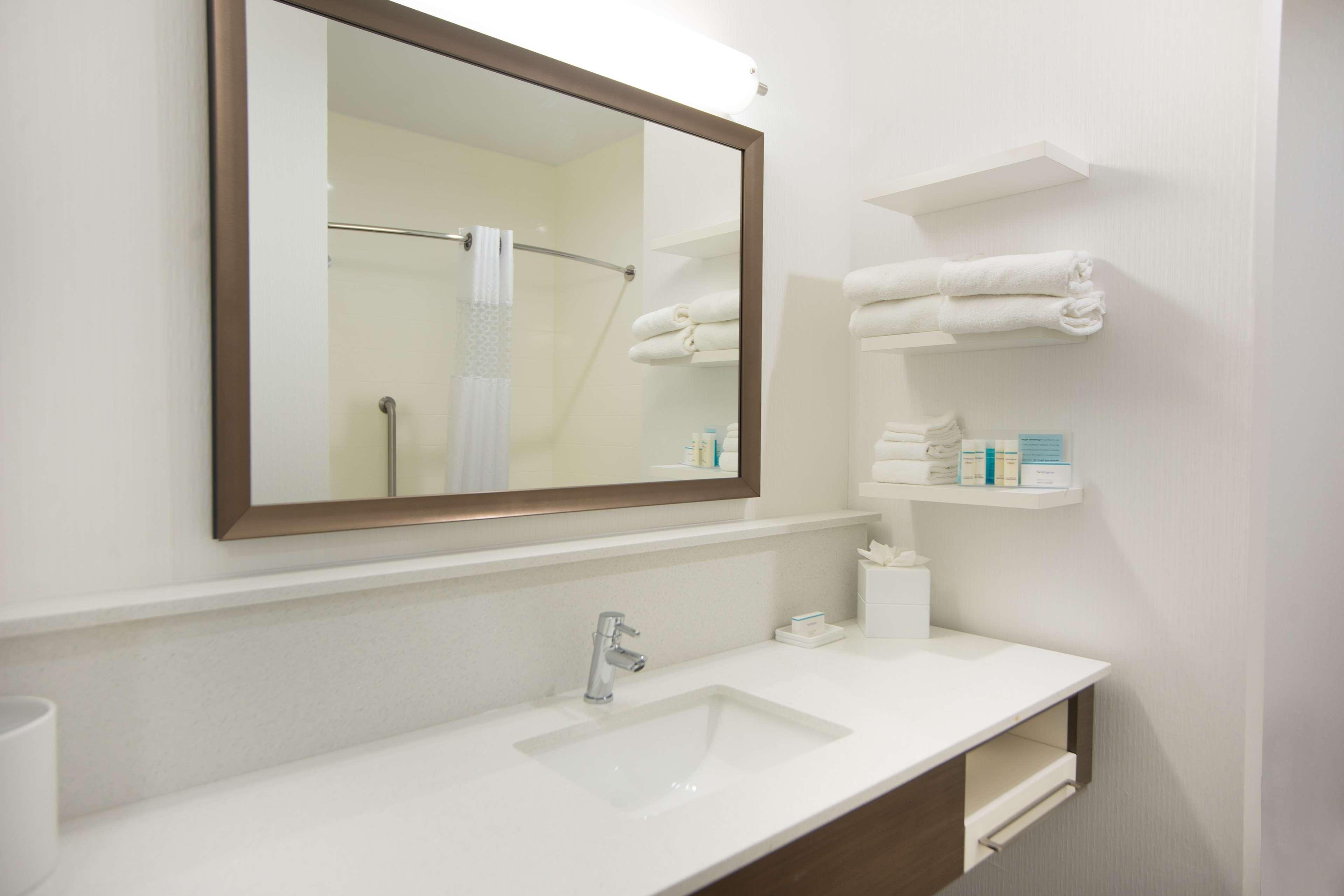 Hampton Inn & Suites Stillwater West Ngoại thất bức ảnh