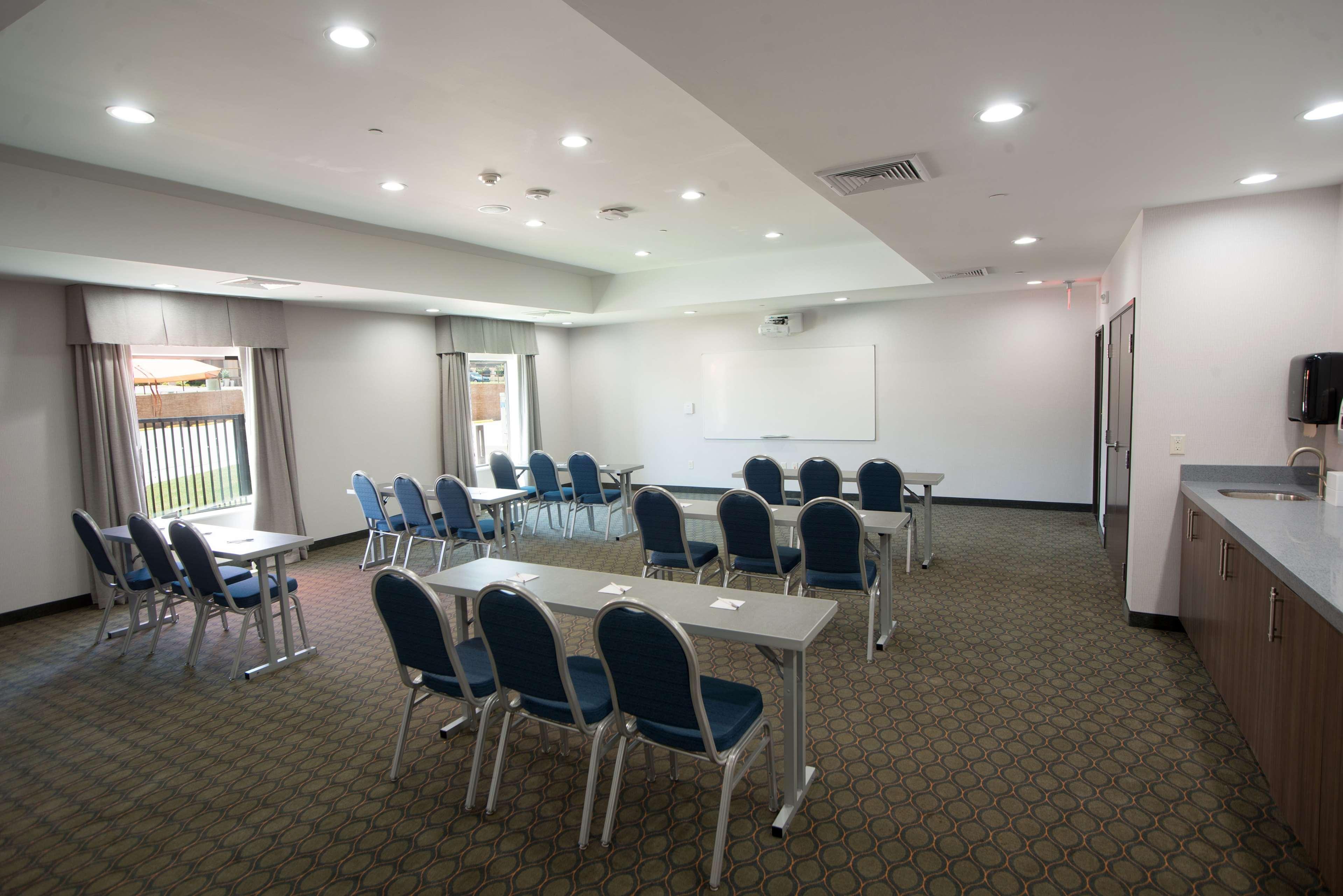 Hampton Inn & Suites Stillwater West Ngoại thất bức ảnh